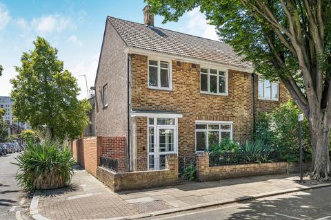 4 bedroom end of terrace house for sale, Crimsworth Road, London, SW8
