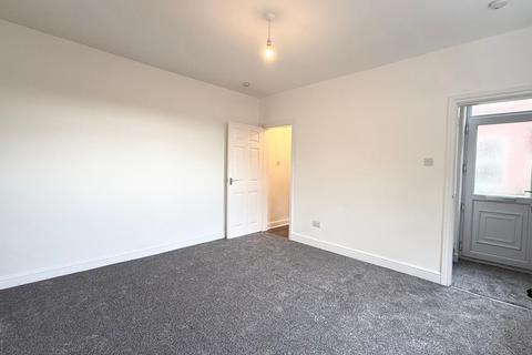 2 bedroom terraced house to rent, Stairfoot, S71