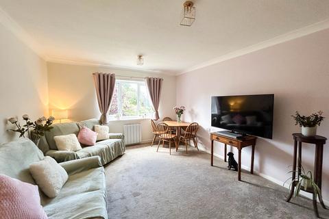 2 bedroom retirement property for sale, St Nicholas Court, Middleton-on-Sea