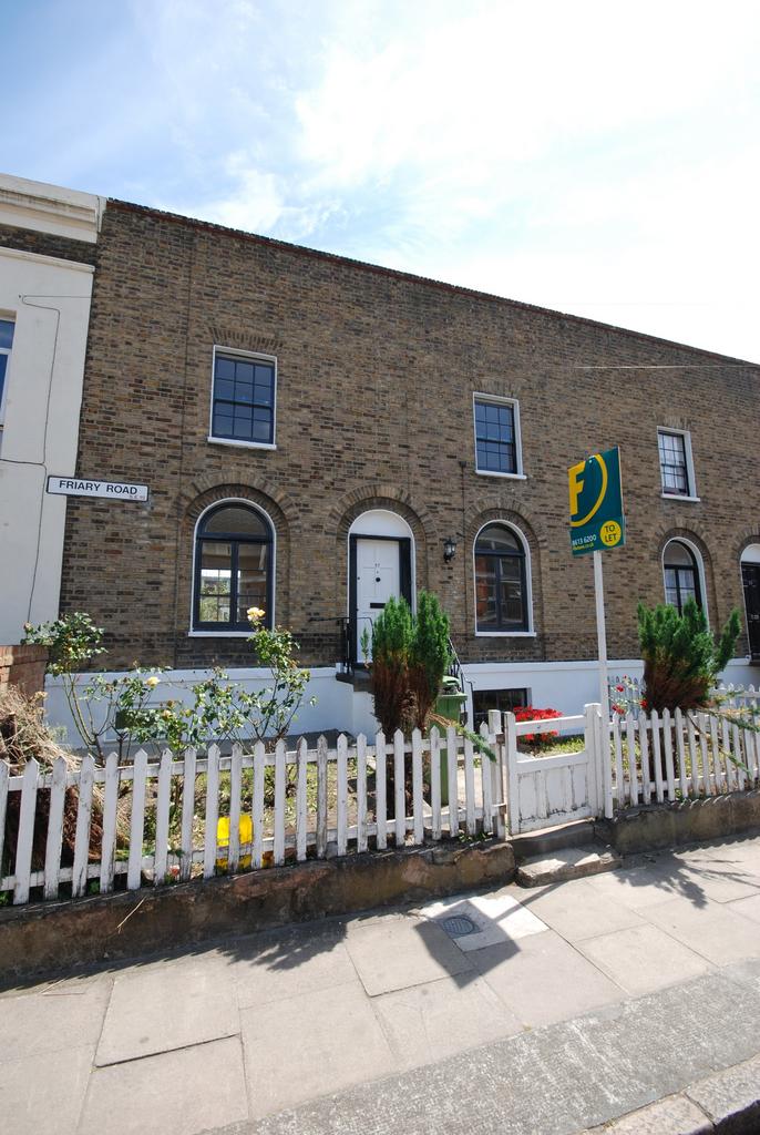 Detached house exterior