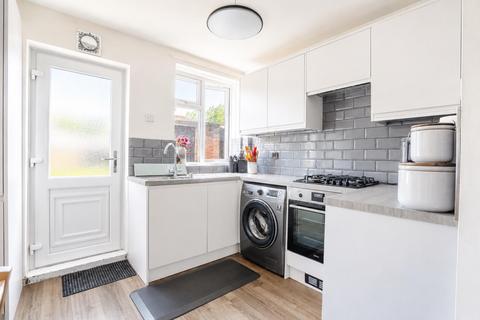3 bedroom terraced house for sale, Spalding Avenue, York