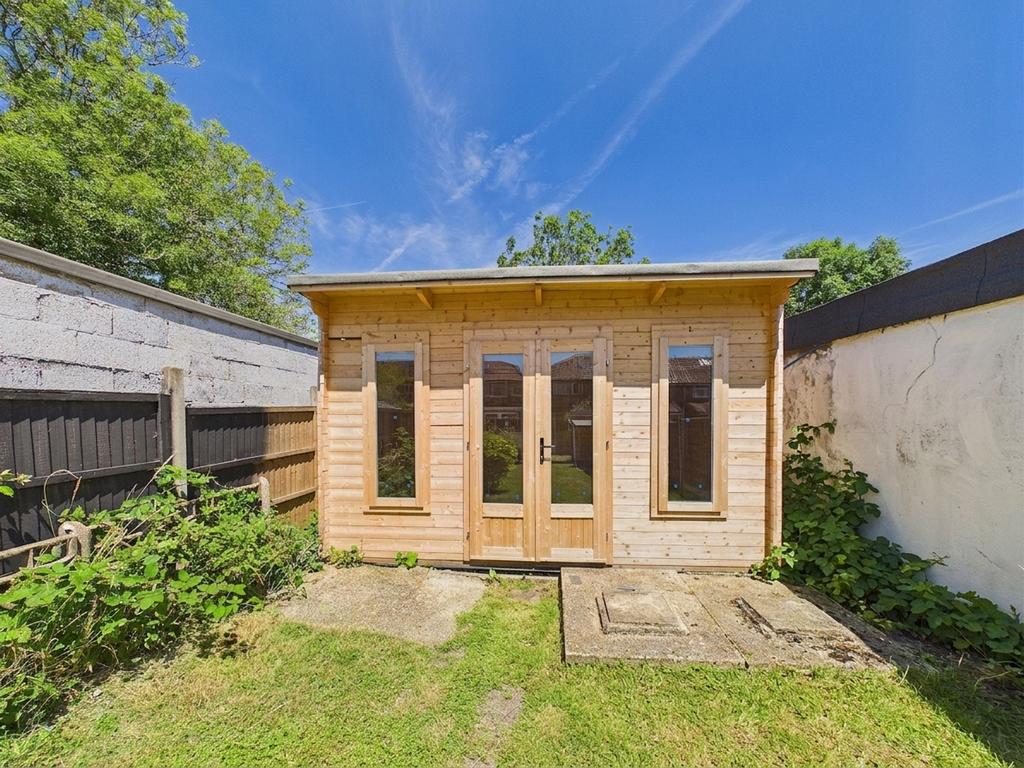 Summerhouse exterior, out buildings