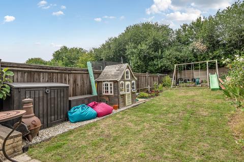 2 bedroom terraced house for sale, Horton Hill, Epsom KT19