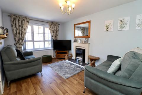 3 bedroom semi-detached house for sale, Sandholme, Market Weighton, York