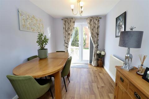 3 bedroom semi-detached house for sale, Sandholme, Market Weighton, York