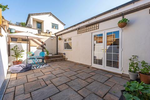 3 bedroom semi-detached house for sale, Milton Road, Newport, NP19