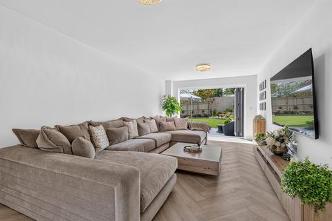 4 bedroom detached house for sale, Castle Close, Ketton, Stamford