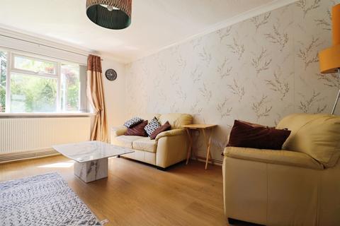 1 bedroom ground floor flat for sale, Suffolk Close, PORTHCAWL