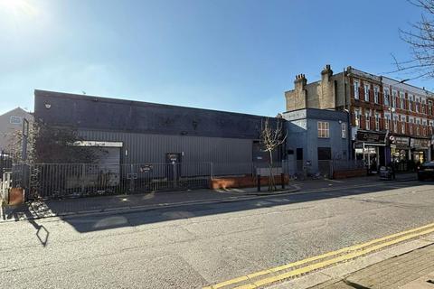 Warehouse to rent, 62-66 Park Para London NW10 4JB