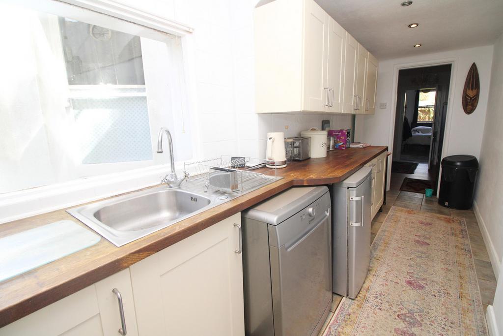 Apartment in Hove, Brunswick - More