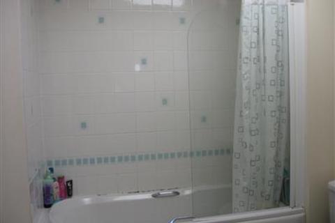 2 bedroom apartment to rent, Powlesland Road, Exeter, EX2