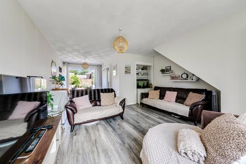2 bedroom terraced house for sale, Home Park, Oxted RH8
