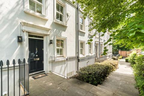Southwood Lane, London N6