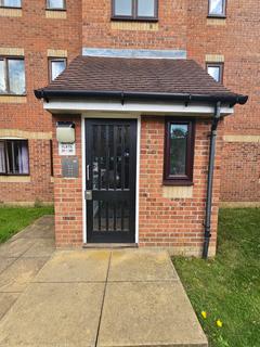 2 bedroom flat to rent, Cherry Blossom N13
