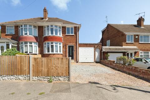 3 bedroom semi-detached house for sale, Linsey Road, Solihull, B92