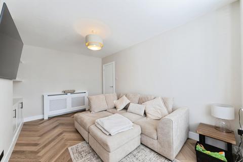 3 bedroom semi-detached house for sale, Linsey Road, Solihull, B92
