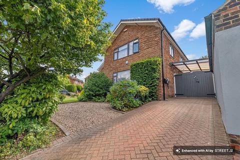 3 bedroom detached house for sale, Weaverthorpe Road, Woodthorpe, NG5