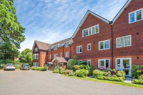 1 bedroom flat for sale, New Brighton Road, Emsworth, Hampshire, PO10