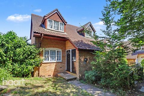 Ammanford Green, NW9
