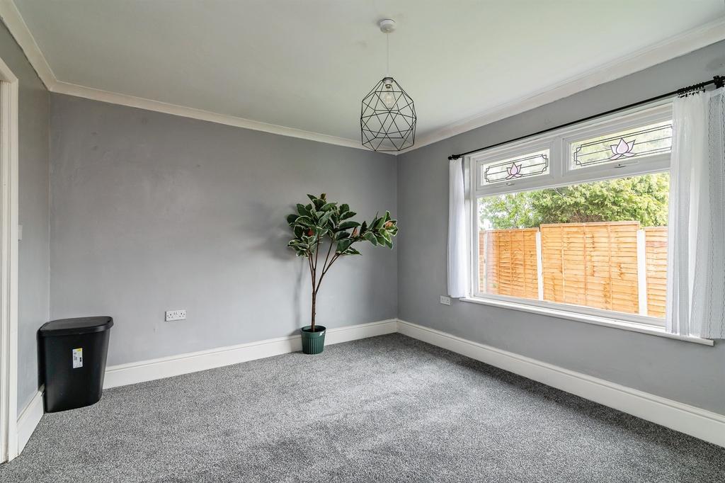 House in Nottingham, Bilborough - View 4