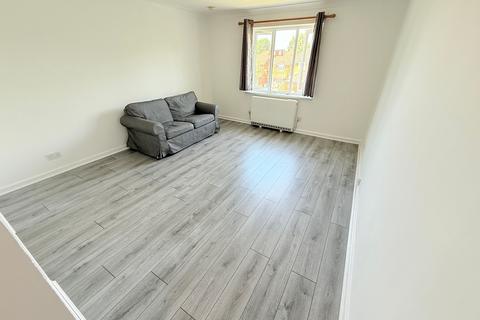Studio for sale, Park Road, Barnet EN4