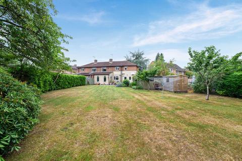 4 bedroom semi-detached house for sale, Nightingale Crescent, West Horsley
