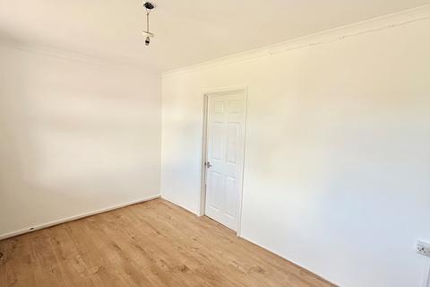 1 bedroom flat to rent, Endeavour Way, Barking, IG11