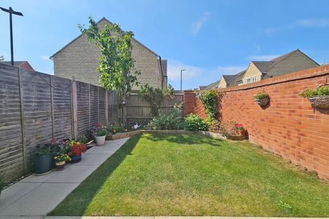3 bedroom semi-detached house for sale, Martlet Way, Brockworth, GL3