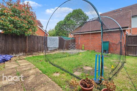 Redwood Drive, Epsom