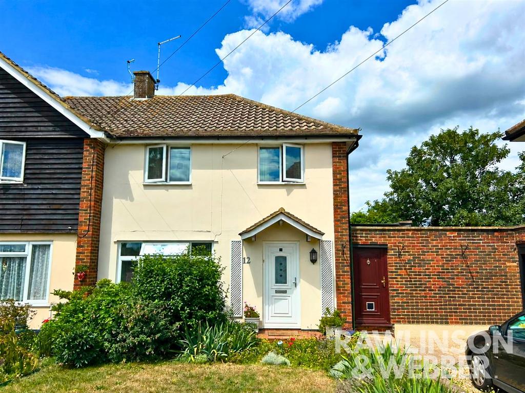 Detached house exterior, garden