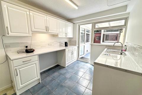 2 bedroom maisonette for sale, Grasmere Avenue, Appley, Ryde, PO33 1NU