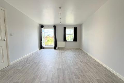 2 bedroom flat to rent, Watermint Drive, Tuffley, GL4