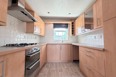 2 bedroom flat to rent, Watermint Drive, Tuffley, GL4