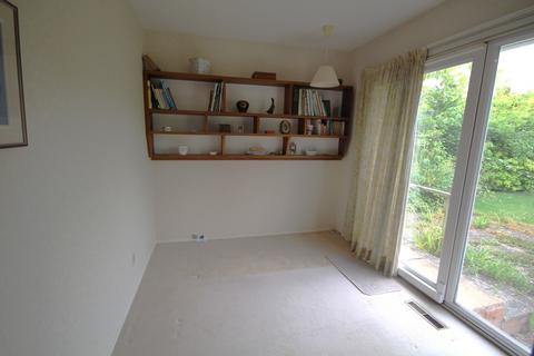 undefined, Mollington Court, Mollington