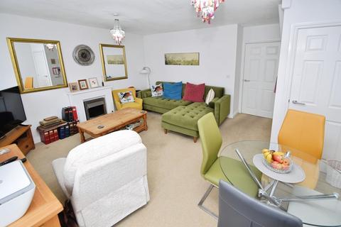 3 bedroom terraced house for sale, Littlelands, Bradford BD16