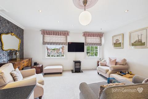 2 bedroom flat for sale, Lower Church Street, Ashby-de-la-Zouch