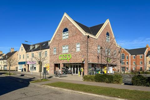2 bed flat/apartment for rent in Central Avenue, Huntingdon PE28