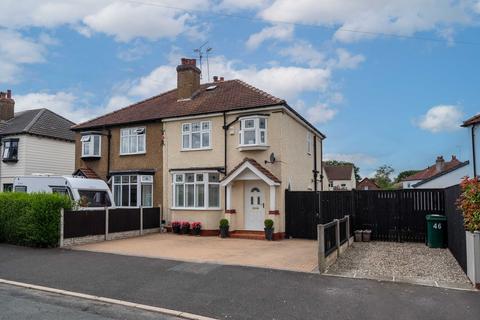 4 bedroom semi-detached house for sale, Broadway East, Chester CH2