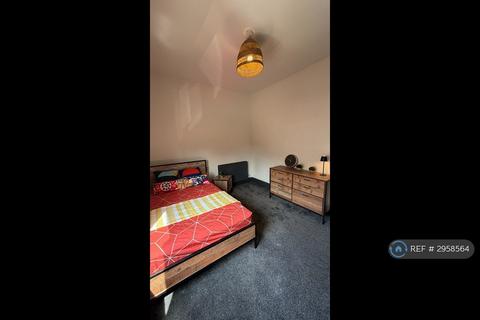 3 bedroom semi-detached house to rent, Myrtle St, Middlesbrough, TS1