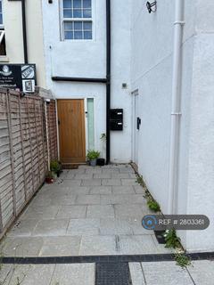 undefined, Waterloo Road, Tonbridge, TN9
