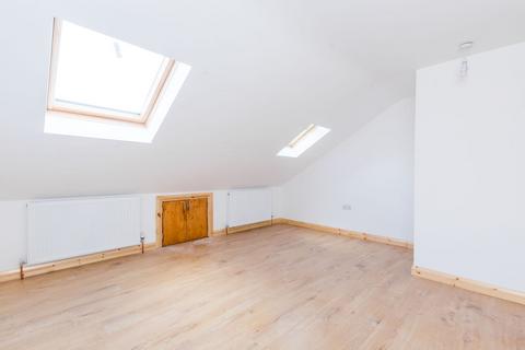 2 bedroom flat to rent, Selby Road, Leytonstone, London, E11
