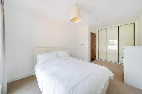 1 bedroom flat for sale, Clapham Road, Stockwell, London, SW9
