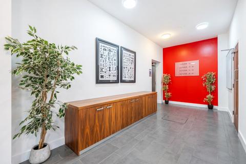 1 bedroom flat for sale, Clapham Road, Stockwell, London, SW9