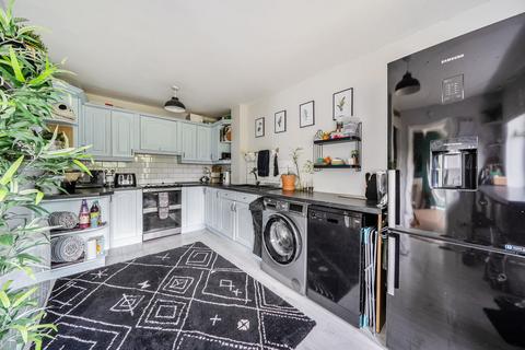 3 bedroom terraced house for sale, Coates Road, Exeter