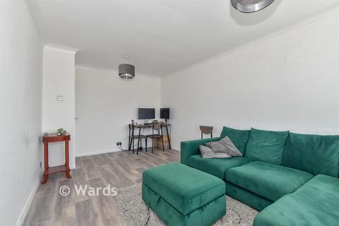 1 bedroom flat for sale, Cressfield, Ashford TN23