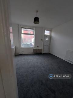 2 bedroom terraced house to rent, Hinde Street, Manchester, M40