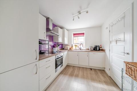 3 bedroom semi-detached house for sale, Perry Grove, Morley, Leeds, West Yorkshire, LS27