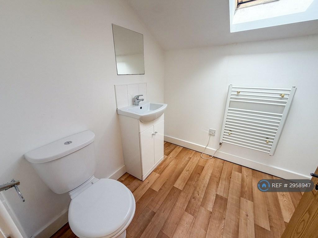 Apartment in Leicester, City of Leicester - View 6