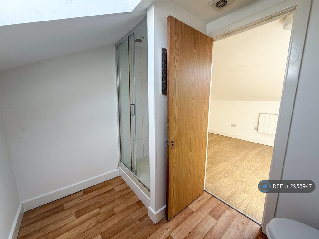 Apartment in Leicester, City of Leicester - More