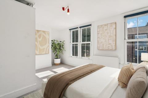 4 bedroom terraced house for sale, Devonshire Road, Chiswick, London, W4